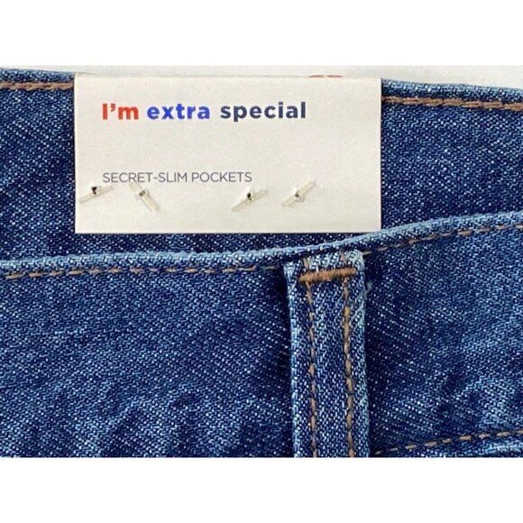 Old Navy NEW Size 24 Slouchy Straight Denim Shorts High Rise Raw Hem Cut Off - Picture 5 of 7